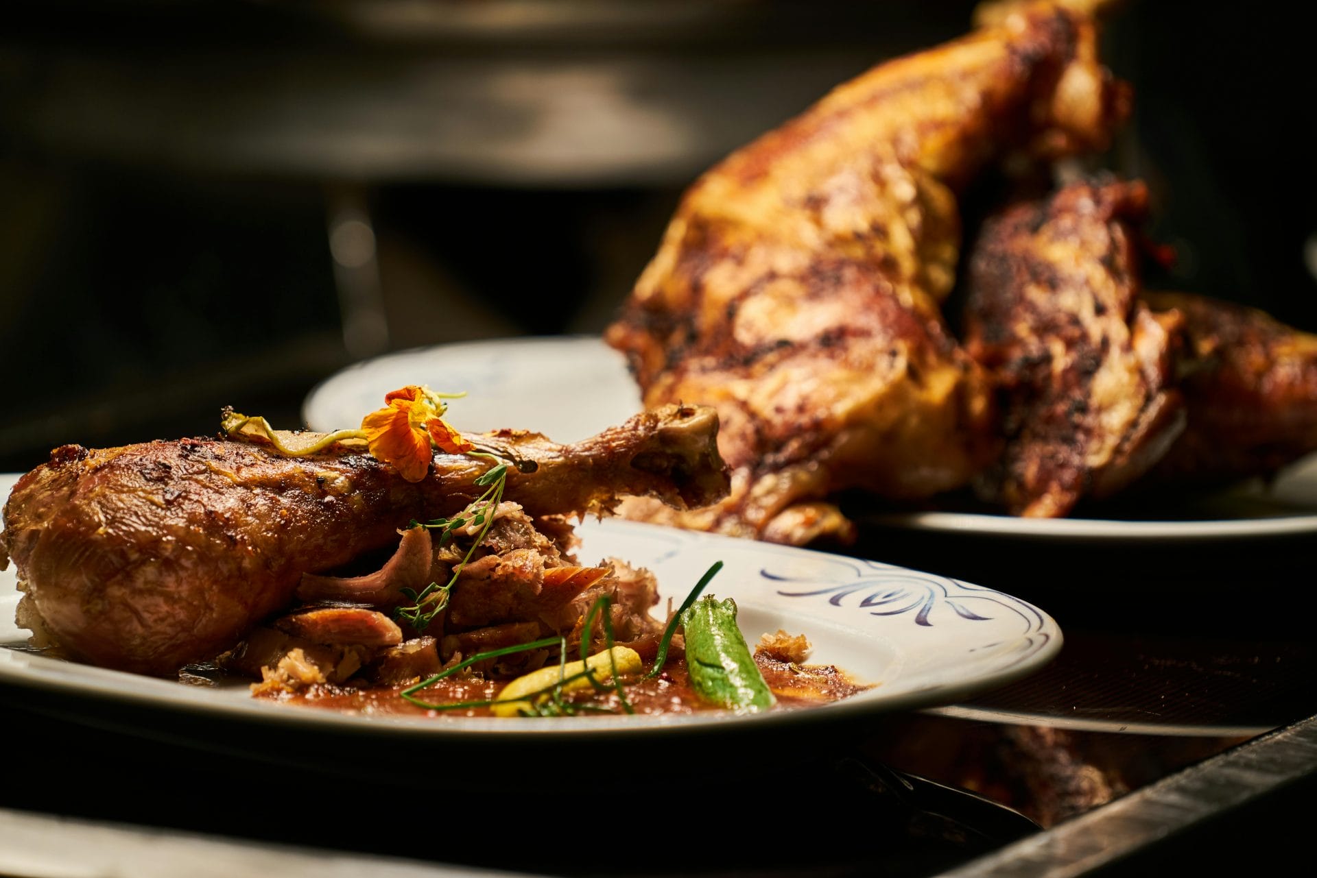 Comment �pater vos convives avec une recette de poulet et cerises aussi simple qu'�l�gante